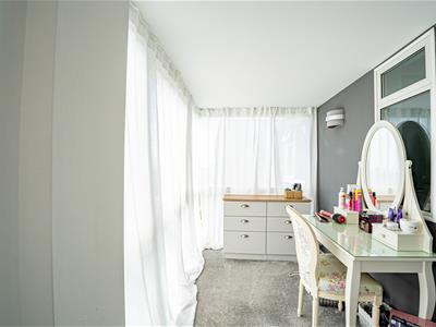 Picture 37